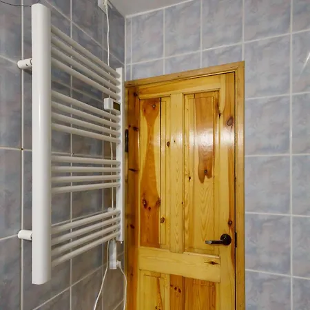 Beautiful In With Sauna *